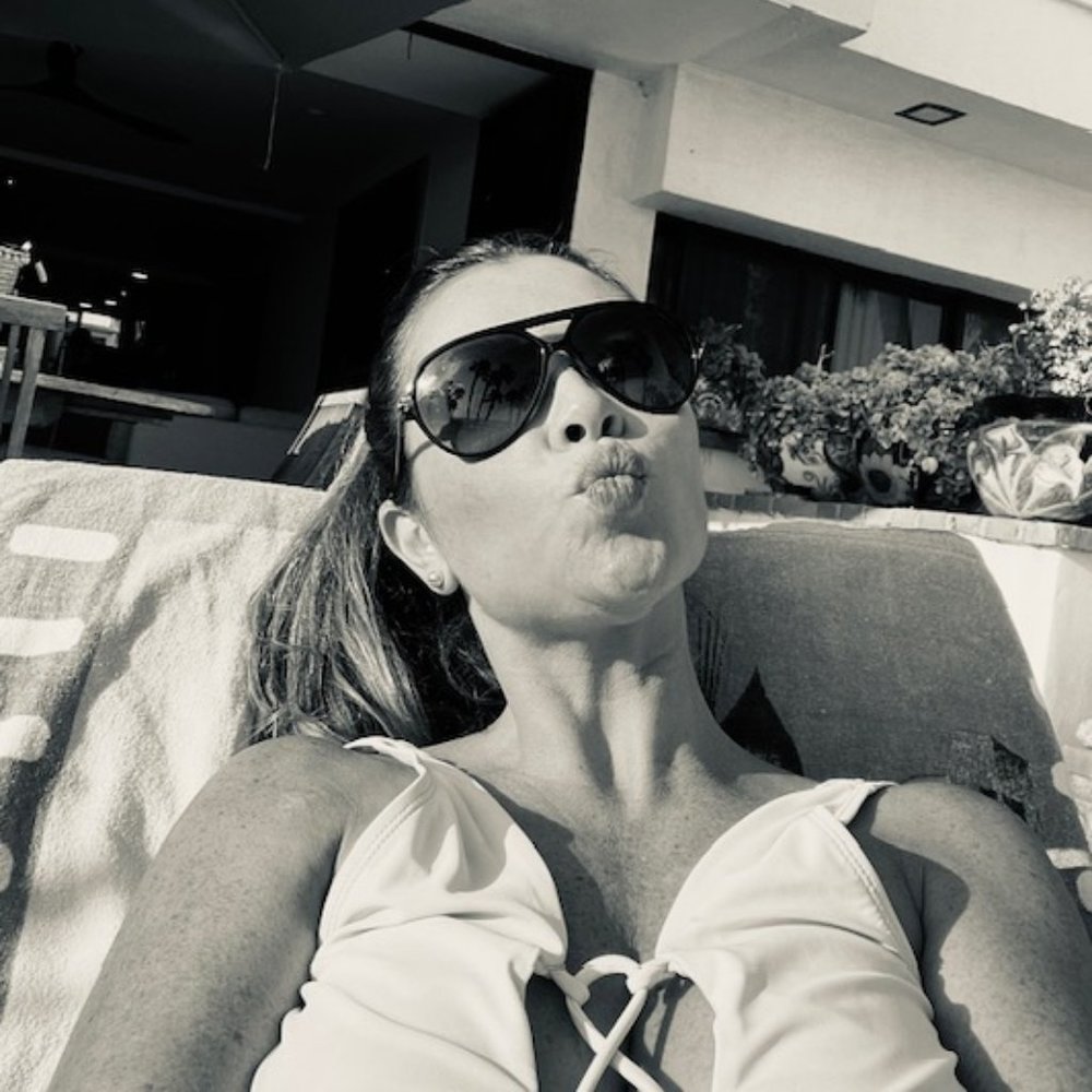 Meet your Posher, Mari